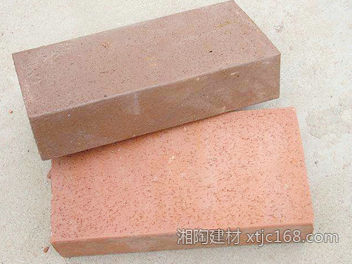 實(shí)心燒結(jié)磚