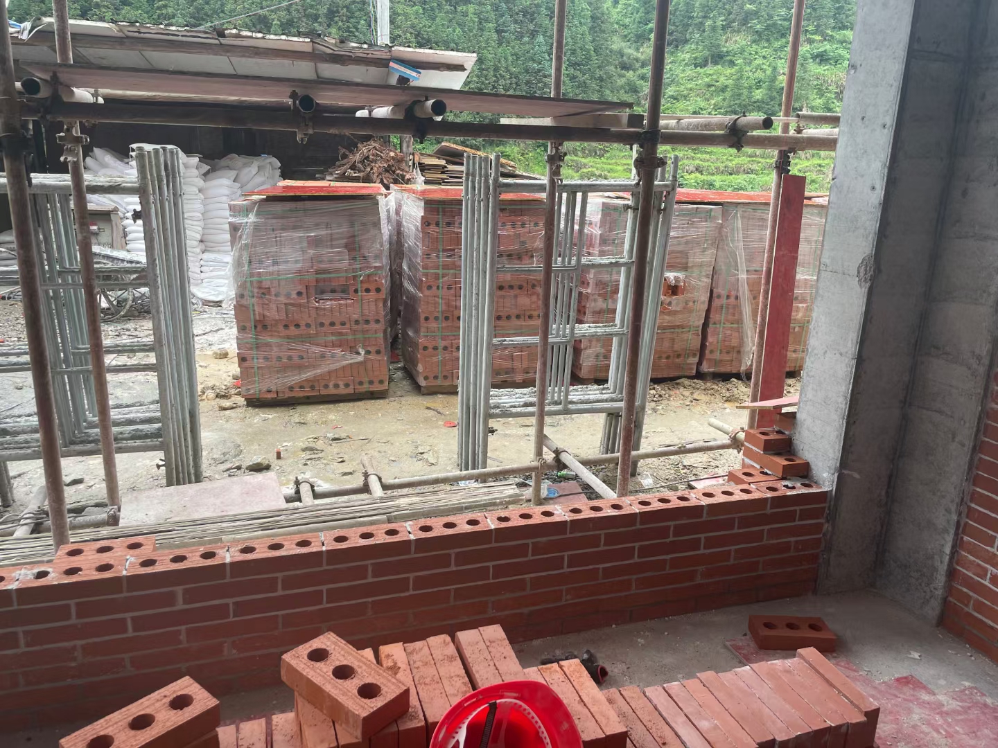 益陽市湘陶建筑材料有限公司,益陽實(shí)心燒結(jié)磚銷售,古建磚瓦銷售,文化磚哪里好