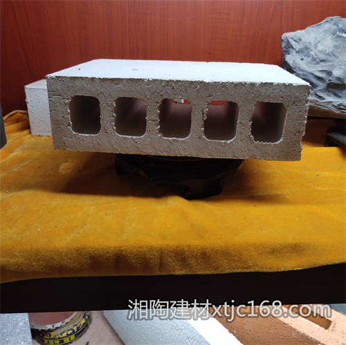 益陽市湘陶建筑材料有限公司,益陽實心燒結(jié)磚銷售,古建磚瓦銷售,文化磚哪里好